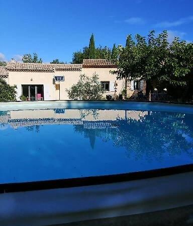 Le Cabanon Apartamento Crillon-le-Brave Exterior foto
